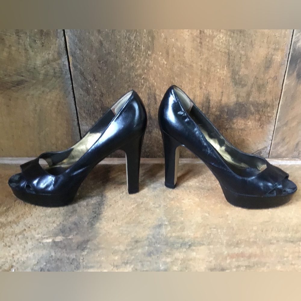 Marc Jacobs Black Heels